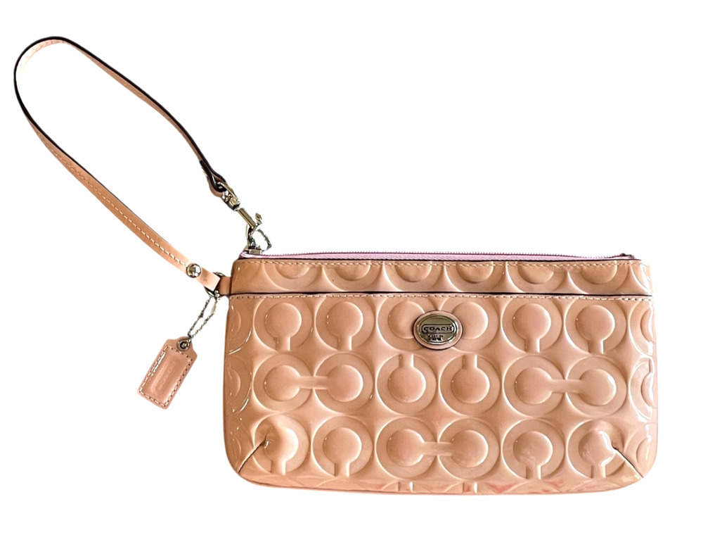 COACH F49883 OP Art Go-Go Pink Tulle Patent Leather Embossed Zip Wristlet Wallet